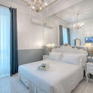 Camera con letto king size